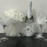 Сватбени чаши, снимка 5 - Сватбени аксесоари - 44044652