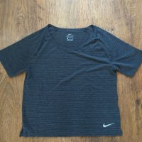 Nike - страхотна дамска тениска, снимка 3 - Тениски - 33453381