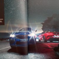 Каталог брошура списание за новите автомобили М8 на BMW английски твърди корици, снимка 4 - Други - 34984400