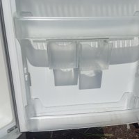 Части за хладилник Беко, снимка 4 - Хладилници - 37066456