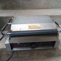 Контактен грил /тостер  преса професионална, снимка 2 - Обзавеждане на кухня - 38958755