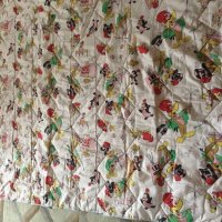 Олекотено”Мики- Маус”, снимка 2 - Олекотени завивки и одеяла - 37760913