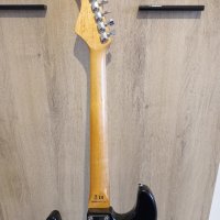 Електрическа китара тип stratocaster, снимка 2 - Китари - 43771197