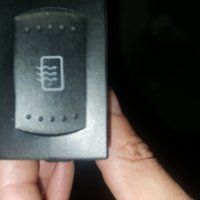 Бутон(копче) за подгряване на задното стъкло за WV, снимка 1 - Части - 27266467
