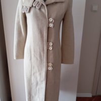 Бледо сиво палто от кашмир, снимка 1 - Палта, манта - 44078089