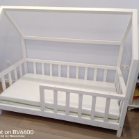 Детско легло тип къщичка, снимка 5 - Мебели за детската стая - 36383944