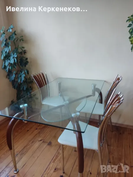Висока стъклена трапезна маса, снимка 1