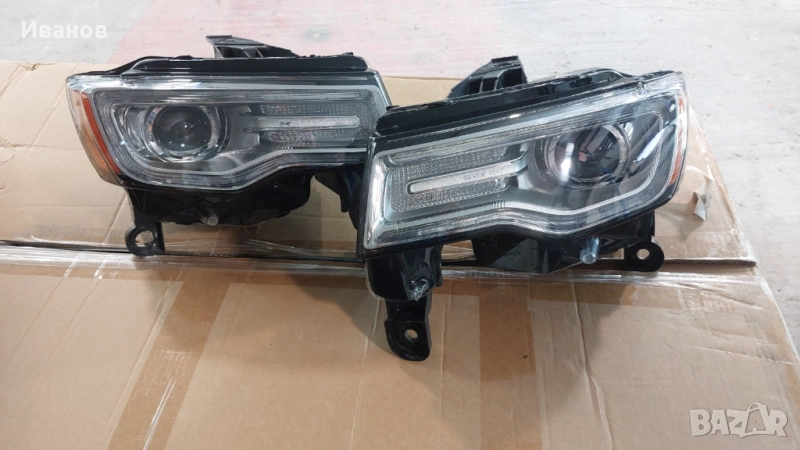 Оригинални фарове за Jeep Grand Cherokee, снимка 1