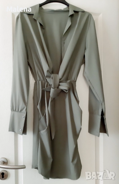 Рокля в зелено , снимка 1