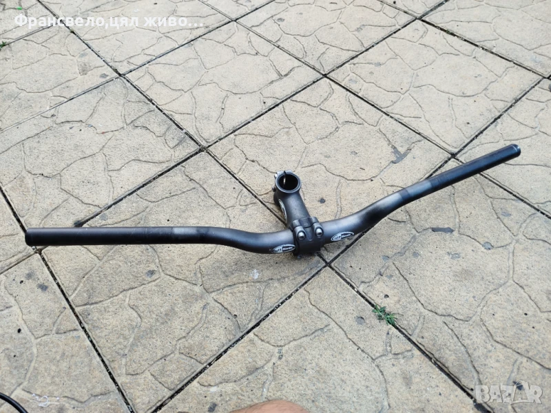 Кормило 31.8 с лапа за стержен 28.6 за велосипед колело , снимка 1