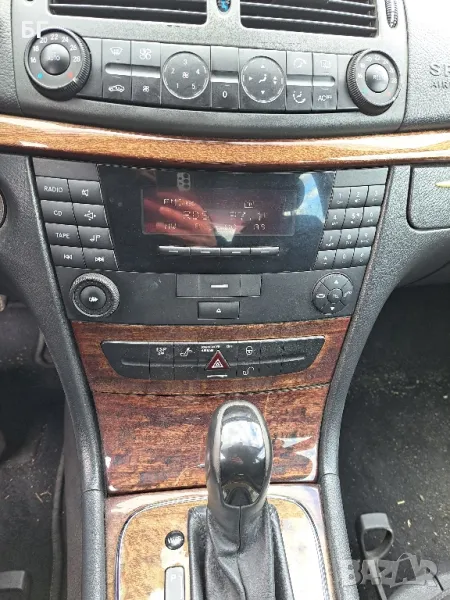 Навигация за Mercedes E-CLASS 02-08, CLS 04-08 с Android MKD-M711, снимка 1