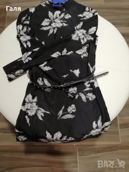 Рокля Guess, снимка 1