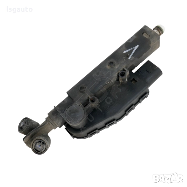 Лява пръскалка фар AUDI A8 (D3) 2003-2010 ID: 152833, снимка 1