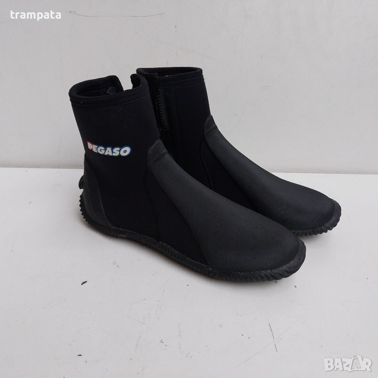 НАЙ ДОБРАТА ОФЕРТА Неопренови / водолазни обувки /ботуши PEGASO размер 43, снимка 1