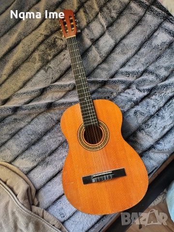 акустична китара , снимка 2 - Струнни инструменти - 52865296