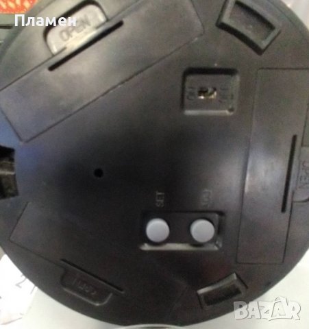 Лампа с цифров и холограмен часовник LCD многоцветен 9,5х7 см., снимка 3 - Други - 38376201