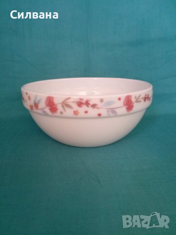 нова купа за готвене и сервиране