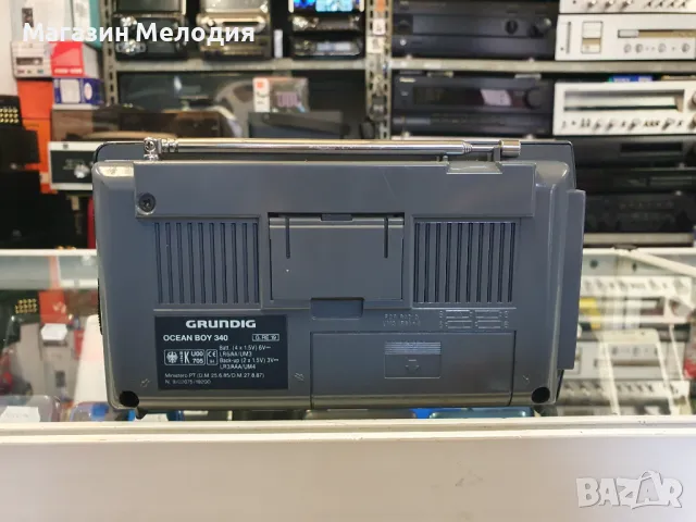 Радио Grundig Ocean Boy 340  В перфектно техническо и много добро визуално състояние. Работи на ток , снимка 10 - Радиокасетофони, транзистори - 48881178
