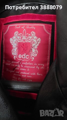 Дамско рокерско яке Esprit , снимка 3 - Якета - 43337261