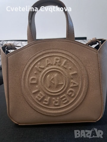 Дамска чанта , снимка 2 - Чанти - 50816872