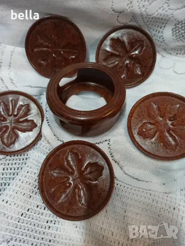 СТАРИ БАКЕЛИТЕНИ ПОСТАВКИ ЗА ЧАШИ, снимка 6 - Антикварни и старинни предмети - 47944884