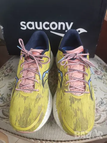 маратонки за бягане Saucony Endorphin Speed 3 Yellow Jaune, снимка 2 - Маратонки - 49749889