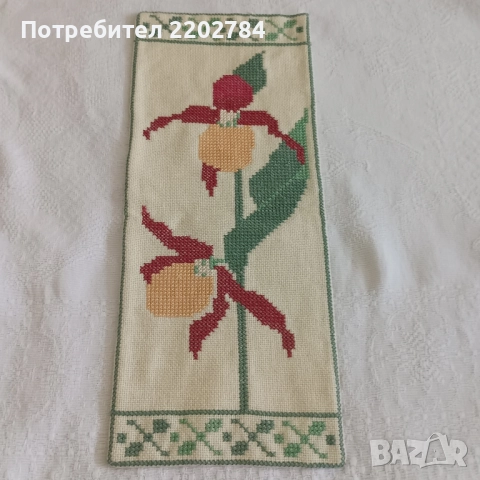 Старинни декоративни кърпа с бродерии,пано за стена, снимка 16 - Антикварни и старинни предмети - 50778534