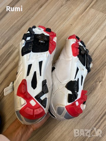 Оригинални бели обувки  за колоездене SCOOTT ! 39 н, снимка 8 - Аксесоари за велосипеди - 43909473