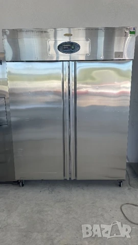 Двоен хладилник Tefcold RK1420