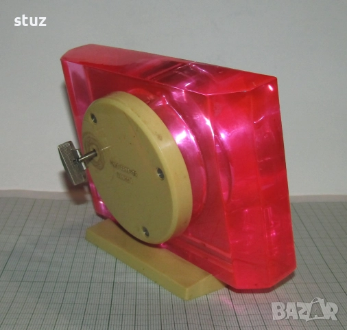 Настолен часовник Молния, механичен, седмичен, снимка 6 - Антикварни и старинни предмети - 52863033