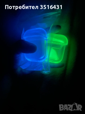 Оригинални Apple AirPods 2 (Дезинфекцирани) + 3 Кейса (2 светещи в тъмното), снимка 2 - Калъфи, кейсове - 53221506