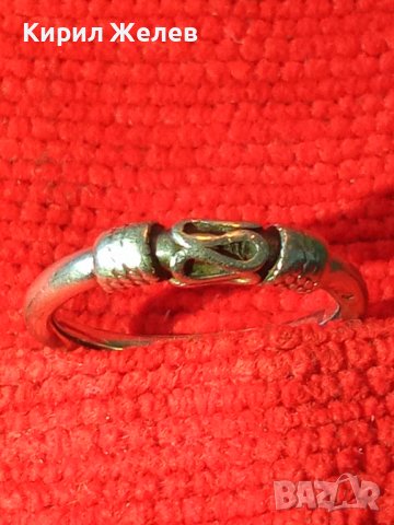 СТАР СРЕБЪРЕН ПРЪСТЕН с ОРНАМЕНТ Тип КРАЛСКА ПЛЕТКА АРТ ДЕКО БИЖУ ВИСОКА ПРОБА СРЕБРО АНГЛИЯ 25259, снимка 2 - Антикварни и старинни предмети - 34655695