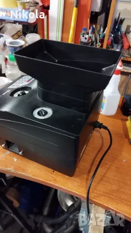 Монетоброячна машина CT B l a c k B i r d 3 3 0 0 , снимка 4 - Друго търговско оборудване - 49360317