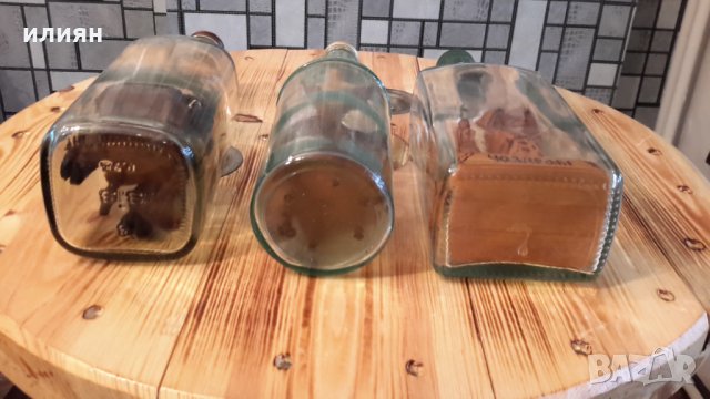 Три броя стъклени шишета със интересни фигури  30лв за брой , снимка 5 - Декорация за дома - 35115258