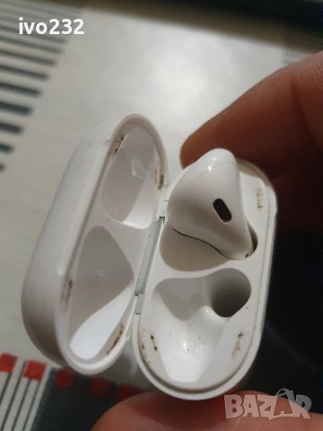 Apple airpods, снимка 5 - Слушалки и портативни колонки - 43699814