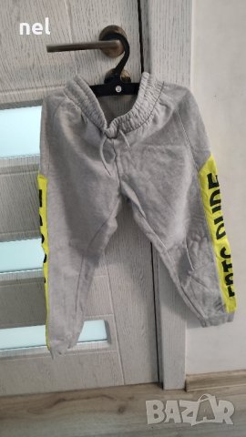 Дрехи размер 122, снимка 3 - Детски комплекти - 43675372