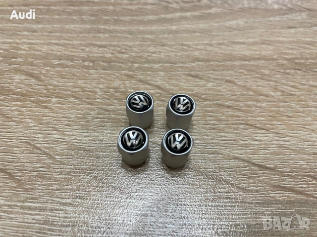 Капачки вентили VW Volkswagen Golf Passat сиви черни, снимка 5 - Аксесоари и консумативи - 53485678