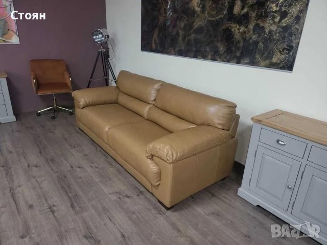 Светло кафяв кожен диван тройка, снимка 12 - Дивани и мека мебел - 43285723