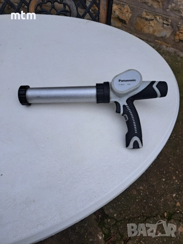 пистолет за силикон 