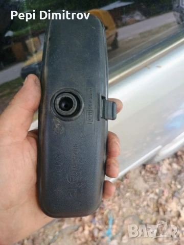 Вътрешно централно огледало Ford Escort VII Estate (01.1995 - 02.1999)Форд ескорт 7, снимка 2 - Части - 50574032