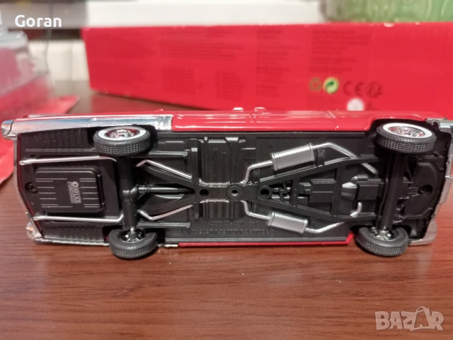 Модели 1/43 Волво, Ивеко, Кадилак, снимка 10 - Колекции - 53014041