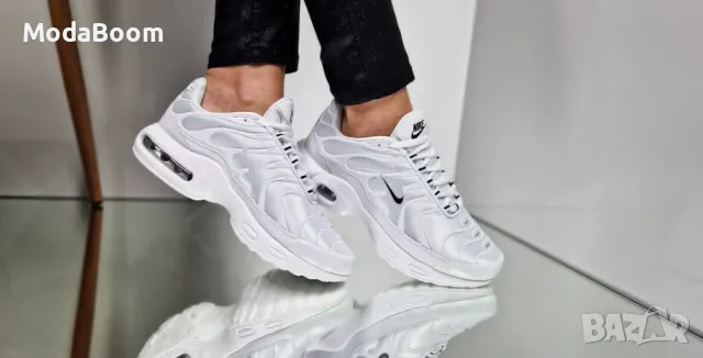 Nike бели спортни дамски маратонки 