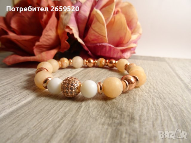 Дамска гривна от естествени камъни