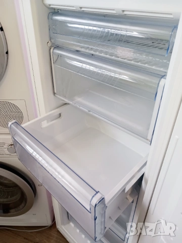 Фризер  CONSTRUCTA  - система No Frost, снимка 4 - Фризери - 53122381