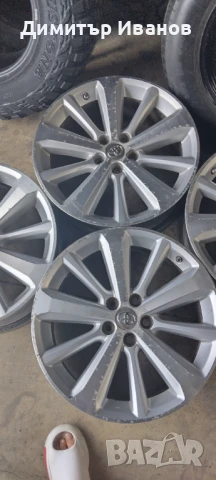 Джанти Тойота , снимка 3 - Гуми и джанти - 51186899