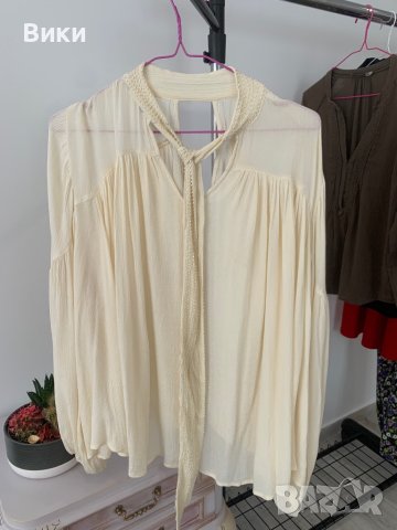 Дамска блуза в размер L/XL, снимка 4 - Блузи с дълъг ръкав и пуловери - 44085587