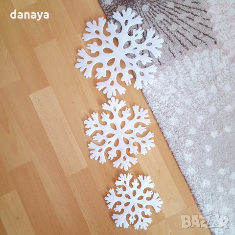 1231 Висяща коледна украса снежинки за окачване 3 броя в комплект, снимка 3 - Декорация за дома - 26854162