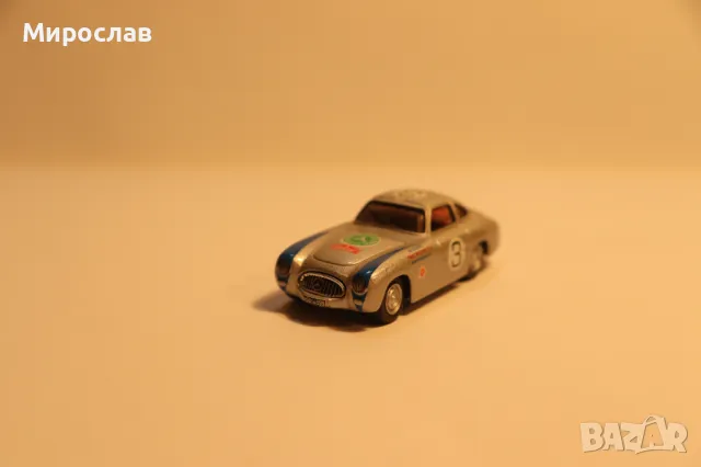 HONGWELL 1/72 MERCEDES BENZ ИГРАЧКА МОДЕЛ КОЛИЧКА, снимка 4 - Колекции - 49038571