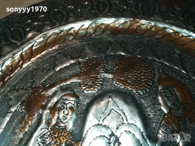 КРАСИВА РЕЛЕФНА ЧИНИЯ С ДВОЙНО ДЪНО 2910241805, снимка 14 - Антикварни и старинни предмети - 47765025