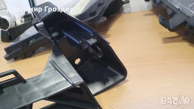 НОВИ, оригинални ляв и десен водач (държач) за задна броня за Peugeot 207 CC / Пежо 207, снимка 12 - Части - 51755693